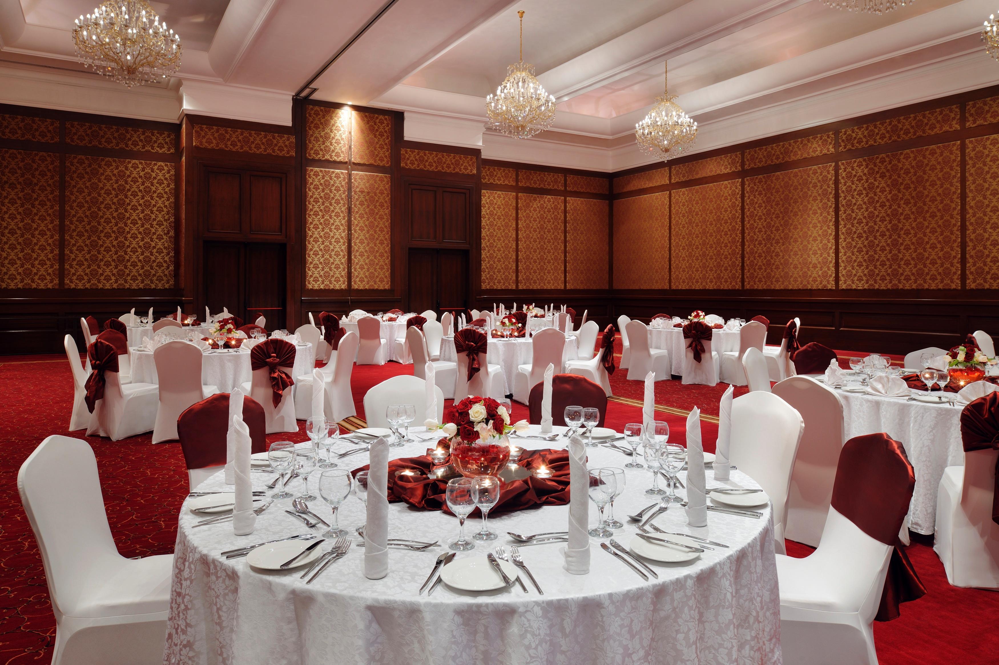Moevenpick Hotel & Resort Al Bida'A Salmiya Экстерьер фото The Imperial Ball Room