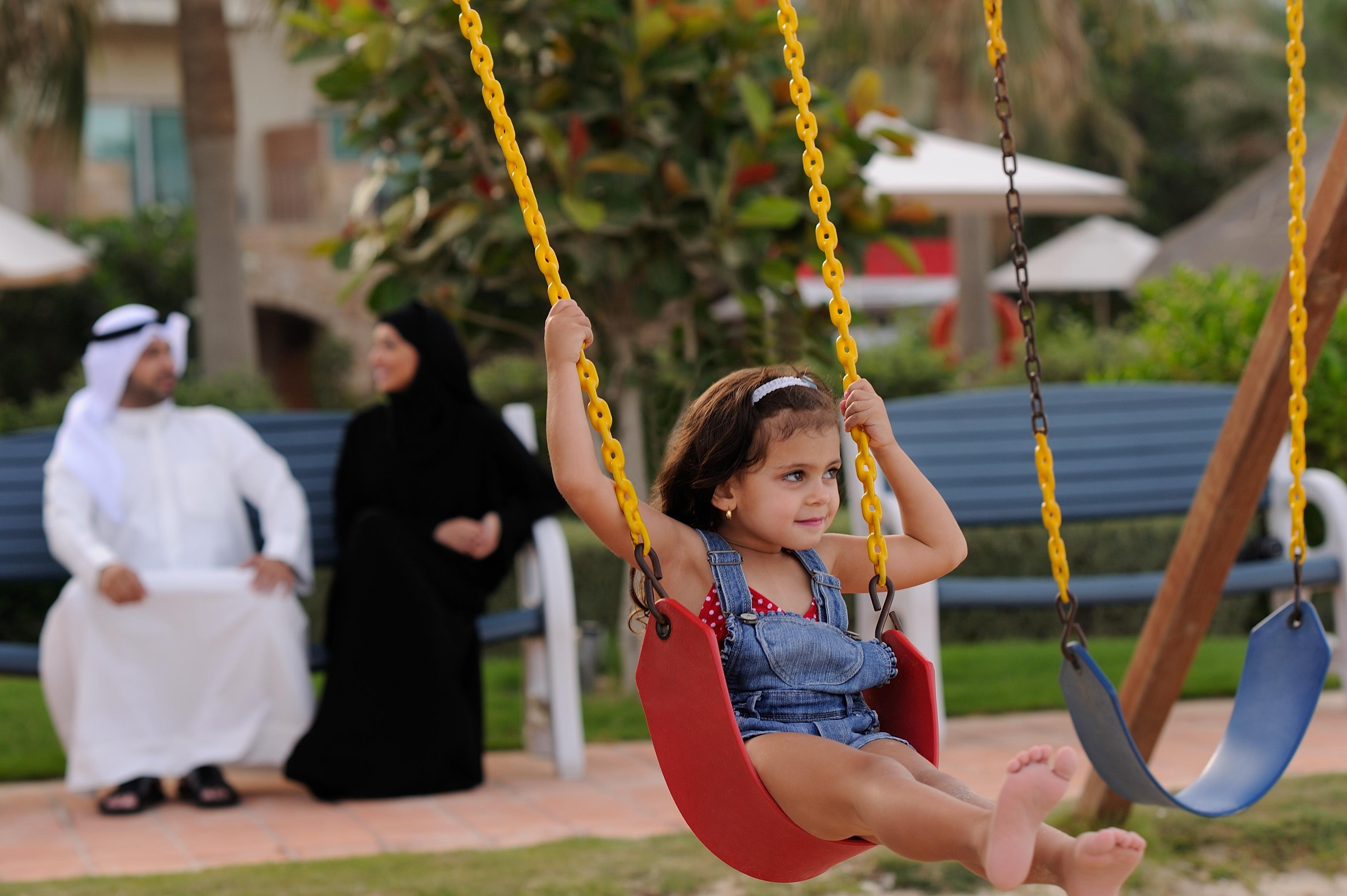 Moevenpick Hotel & Resort Al Bida'A Salmiya Экстерьер фото A child on a swing